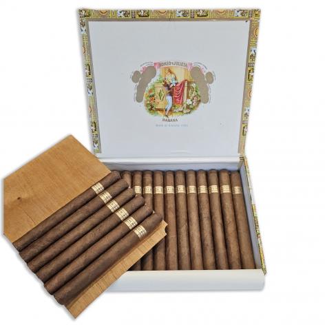 Lot 473 - Romeo y Julieta Churchills 