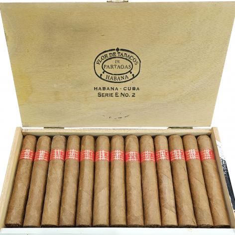 Lot 495 - Partagas Serie E No.2 