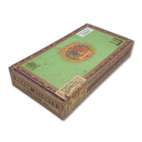 Lot 49 - Dunhill Ramon Allones Seleccion No. 77