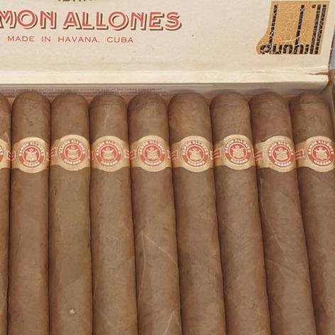 Lot 49 - Dunhill Ramon Allones Seleccion No. 77