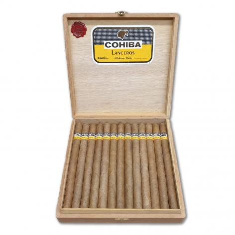 Lot 4 - Cohiba Lanceros