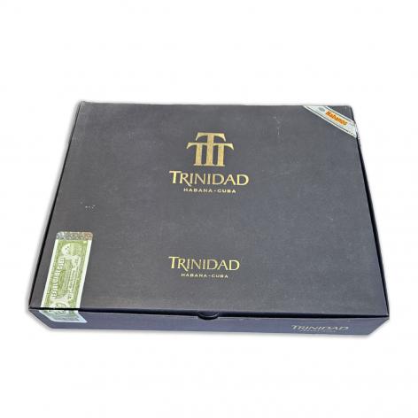 Lot 527 - Trinidad Robusto Extra travel humidor