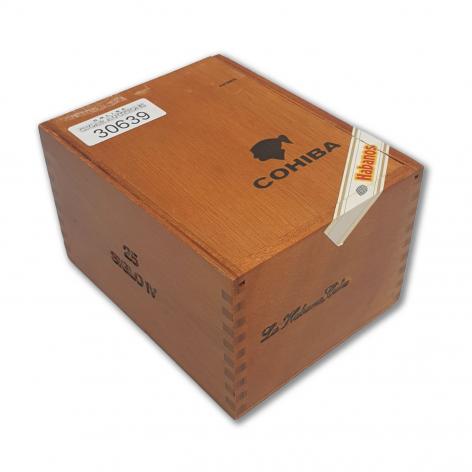 Lot 58 - Cohiba Siglo IV