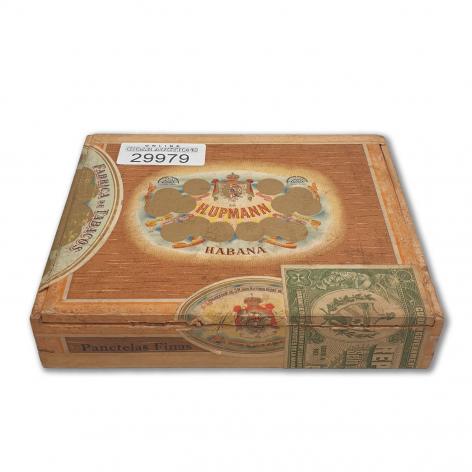 Lot 61 - H. Upmann Panetelas Finas 