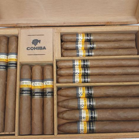 Lot 98 - Cohiba Seleccion Reserva